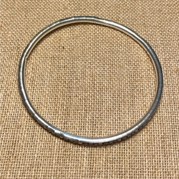 Silpada Flexible Mother-of-Pearl Bangle - Picture 3 of 9